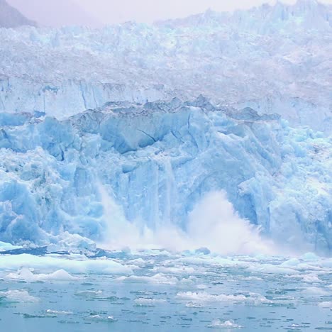 calving of the tidewater south sawyer glacier in tracy arm  fords terror wilderness in southeast alaska