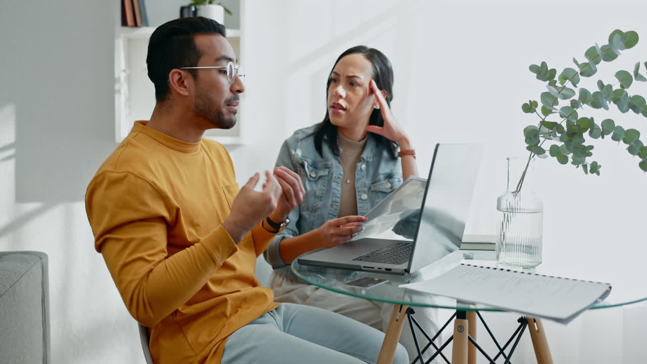 재정, 스트레스 및 커플은 계획에서 논쟁