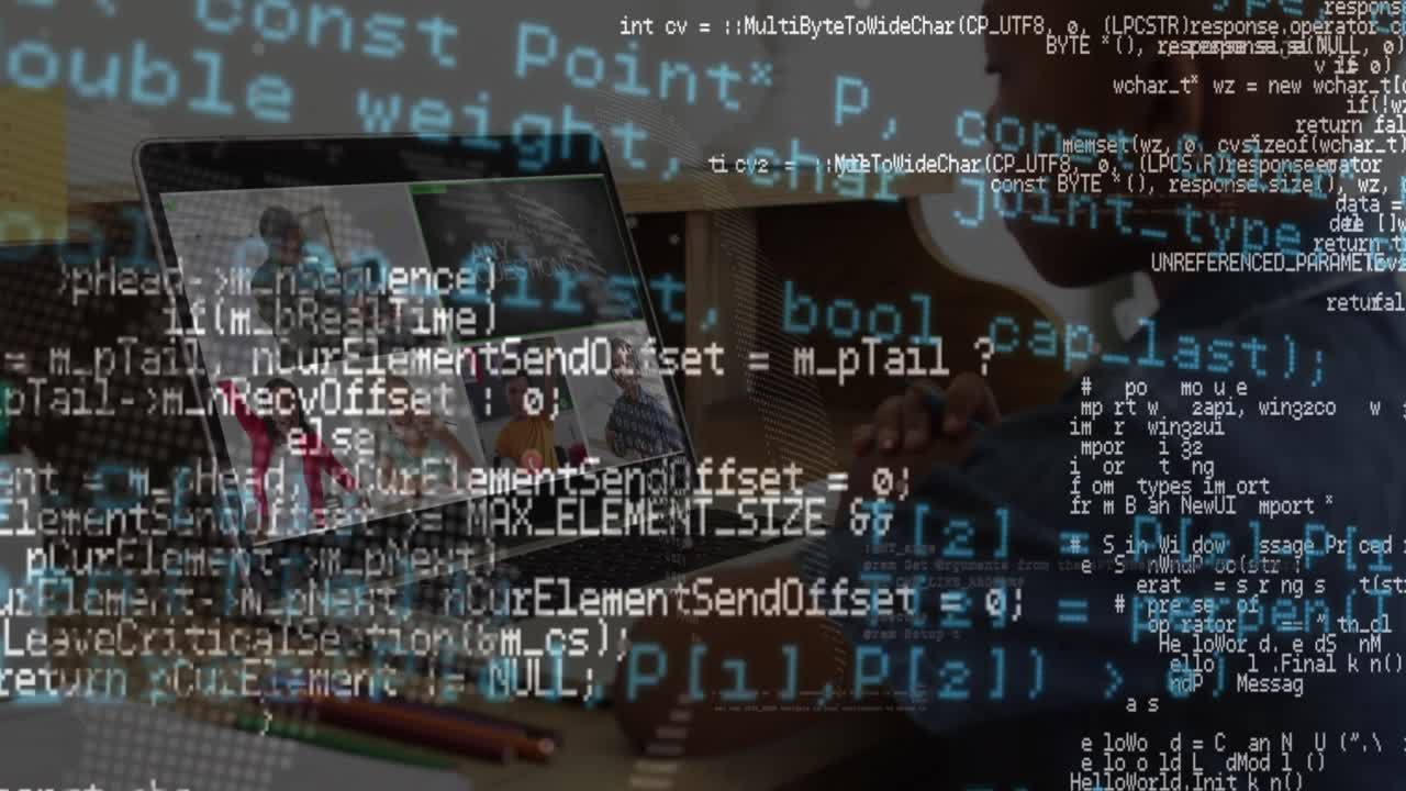 Animación de procesamiento de datos sobre un niño afroamericano tomando clases en línea en una laptop.