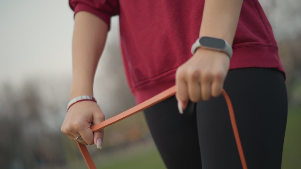 Energize Movement Training, Engaging Rhythm And Technique Through Outdoor Motion Exercises, Vigorous Outdoor Activity Emphasizing Coordinated Torso Movement And Band Exercises With Rhythmic Focus