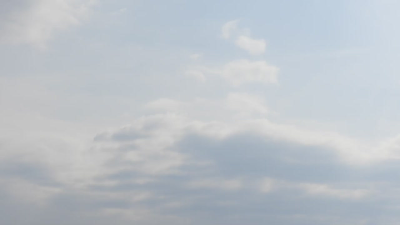 구름 형성 시간 경과, 봄철, 비오는 날