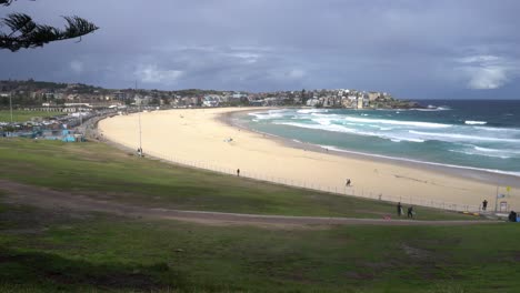 Empty-Sydney-Bondi-Surfing-Beach,-Zombie-Apocalypse-in-New-South-Wales,-Australia