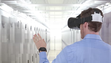 hombre usando vr video