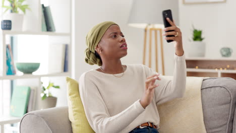 Problem-Mit-Dem-Telefonsignal,-Schwarze-Frau