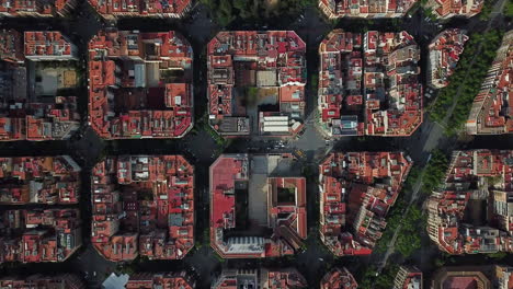 Aerial-top-view-of-Barcelona-Eixample-district-street-and-buildings,-urban-area,-Barcelona,-spain