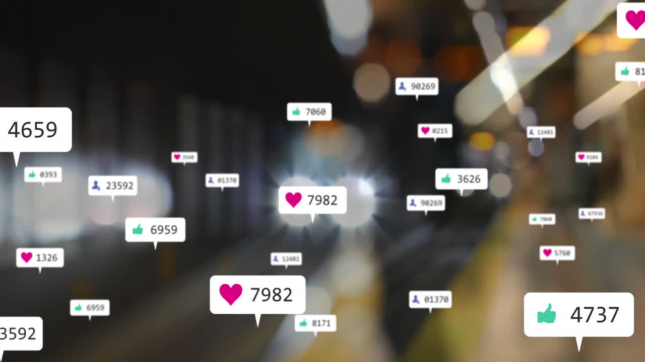 역에 도착하는 열차의 흐릿한 시각에 대한 소셜 미디어 아이콘의 애니메이션