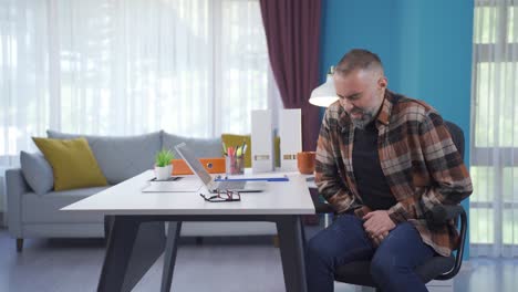 hombre adulto con enfermedad de la próstata.
