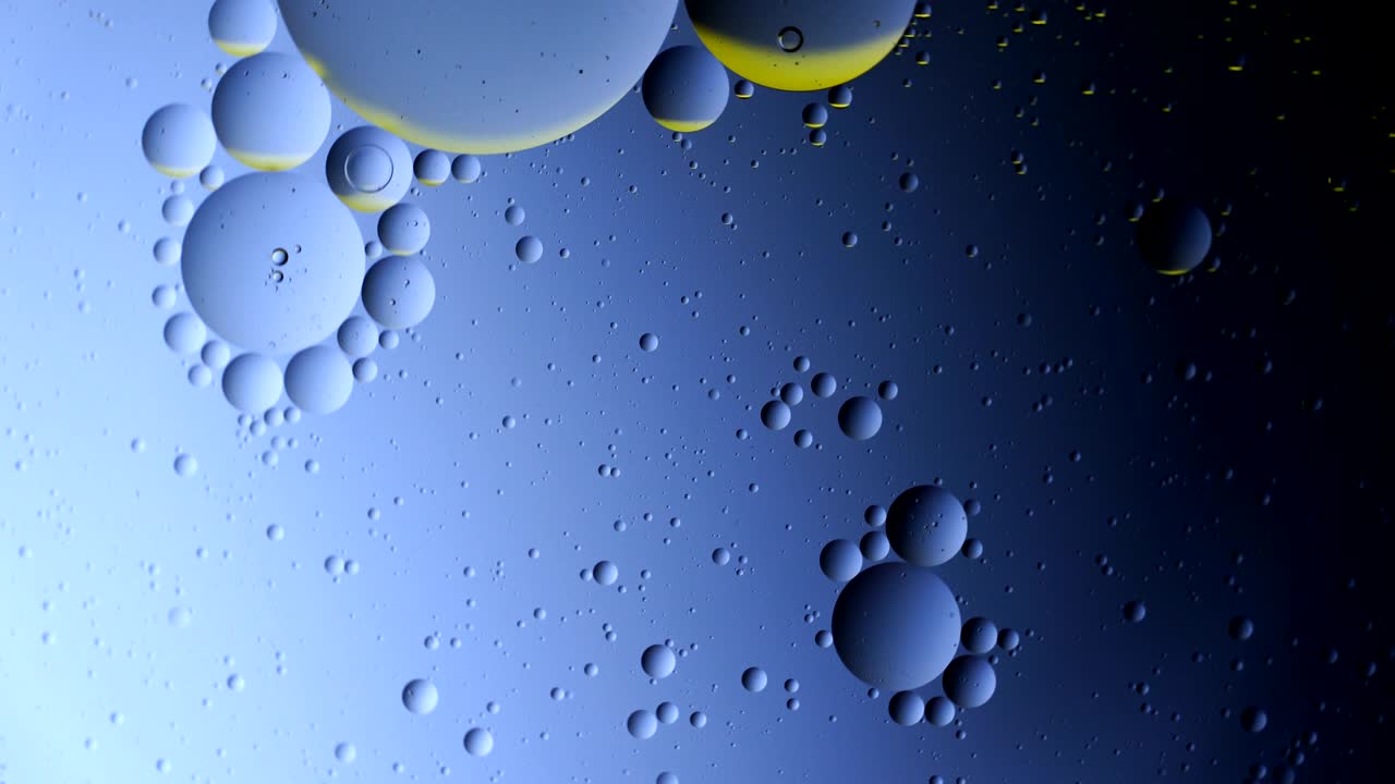 컬러 오일 거품