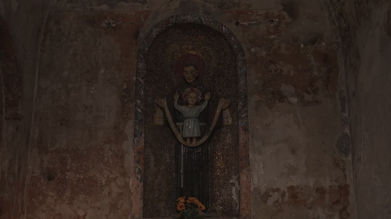 antigua iglesia griega histórica 4k