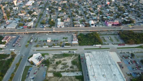 Aerial-view-of-city,-showing-the-urban-footprint-in-Playa-del-Carmen,-Mexico