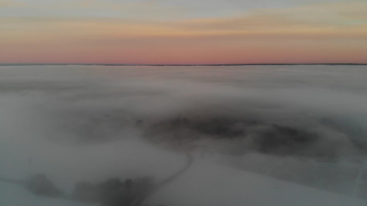 노르웨이 웨스트폴드에서 해가 지는 마지막 순간