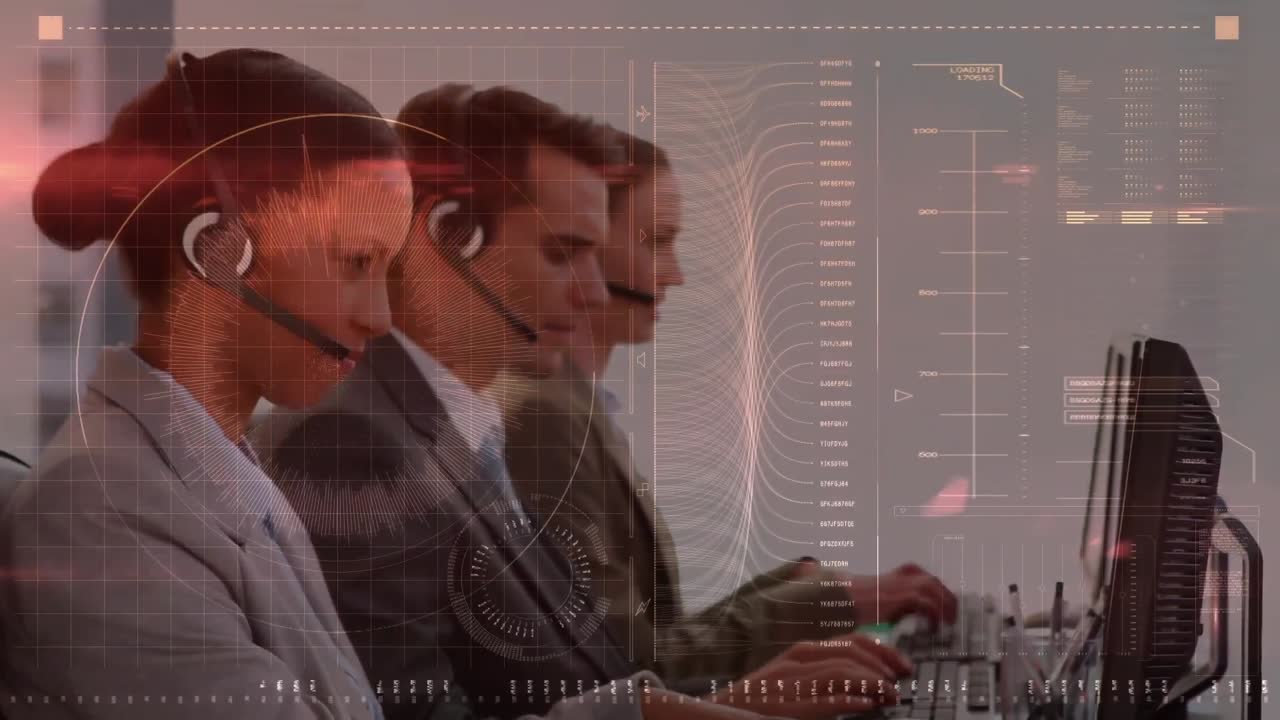 анимация обработки финансовых данных над деловыми людьми, работающими в офисе