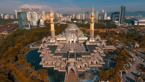 masjid wilayah persekutuan.