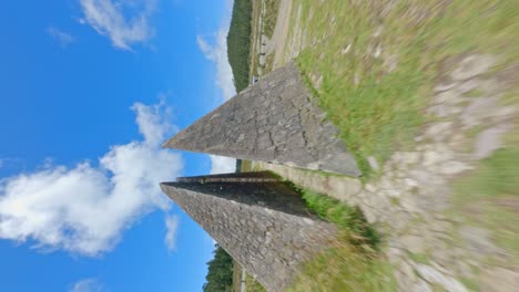 Drone-pov-towards-and-through-Valle-Nuevo-pyramid-in-Dominican-Republic