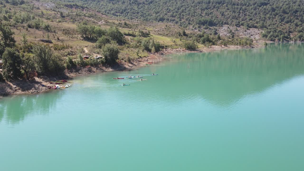 카탈루냐 피레네 산맥에 있는 mont-rebei 협곡의 공중 전망