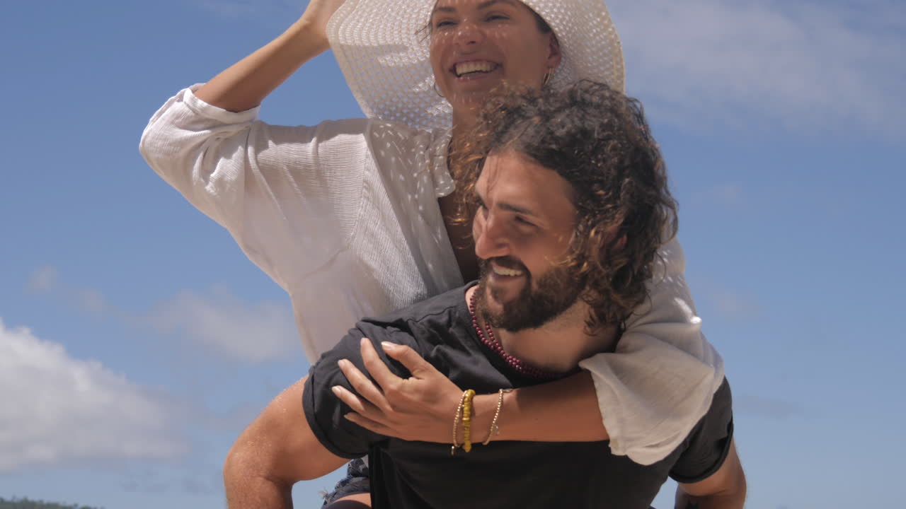 It's all sun and smiles for them