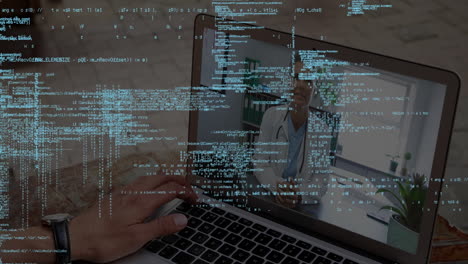 procesamiento de datos sobre los médicos que utilizan computadora portátil