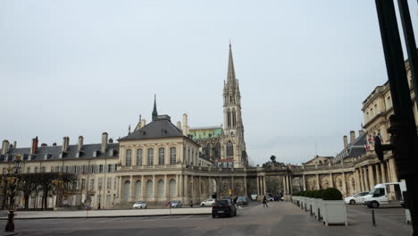 Vista-Desde-La-Place-De-La-Cantera-Mirando-Basilika-Saint-epvre,-Nancy,-Francia