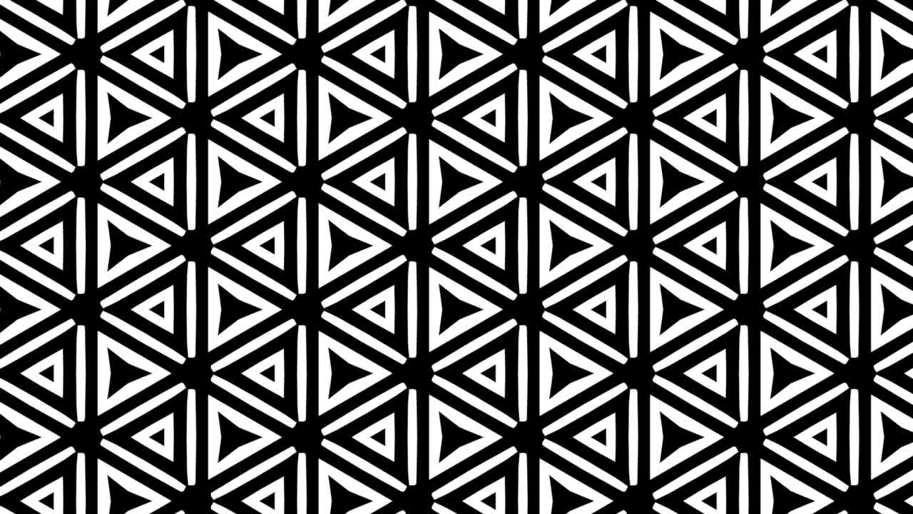 pirámide triangular animación caricatura sencilla cgi