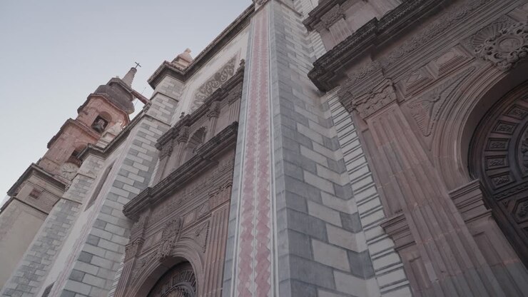Dettagli architettonici di una chiesa