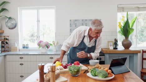 senior man cooking online