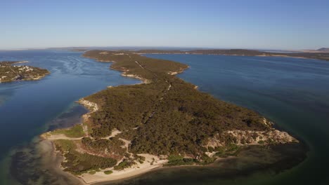 Aerial-drone-view-of-the-coastline-of-Coffin-Bay,-Eyre-Peninsula,-South-Australia