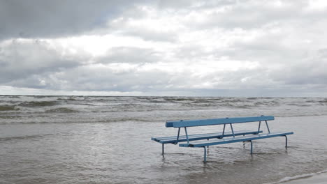 Bench-on-the-beach