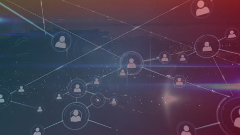 animación de iconos de perfil conectados con líneas sobre la ciudad moderna iluminada en el fondo