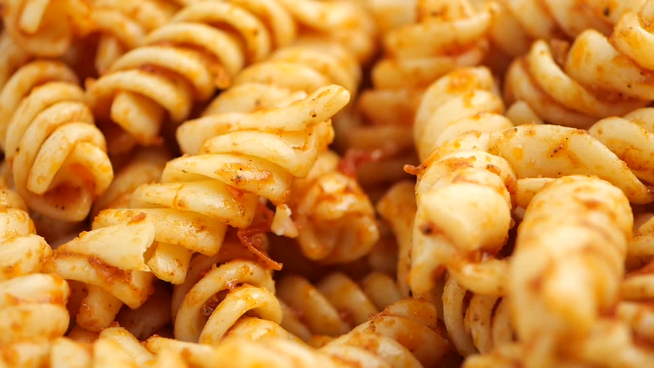Fusilli Pasta with Tomato Sauce