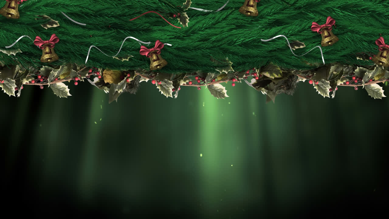 corona de acebo de navidad con luces arroyos brillantes