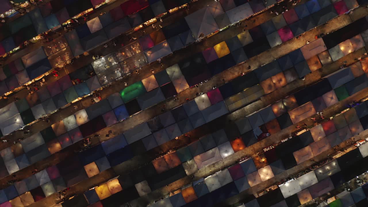 Rachada Night Market in Bangkok