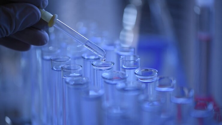 Laboratory Experiment with Pipette and Test Tubes
