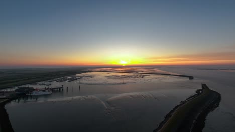 lapso de tiempo aéreo al amanecer