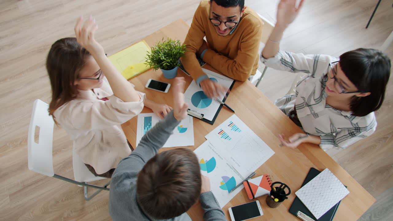 reunión del equipo de negocios