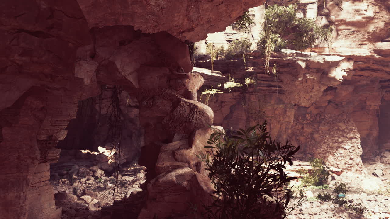 explorando una misteriosa cueva antigua