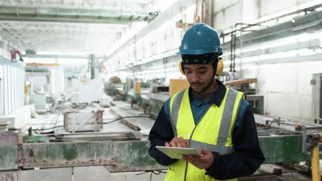 Man using tablet
