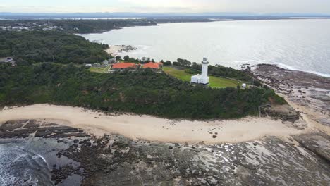 Norah-Head-Lighthouse-Quarters---Accommodation-Near-Norah-Head-Light-In-New-South-Wales,-Australia