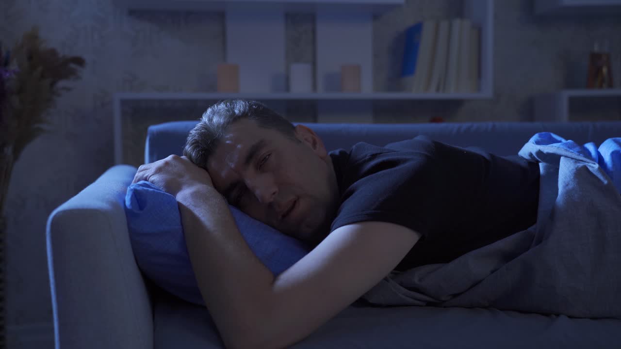 incapacidad para dormir debido a pensamientos profundos.