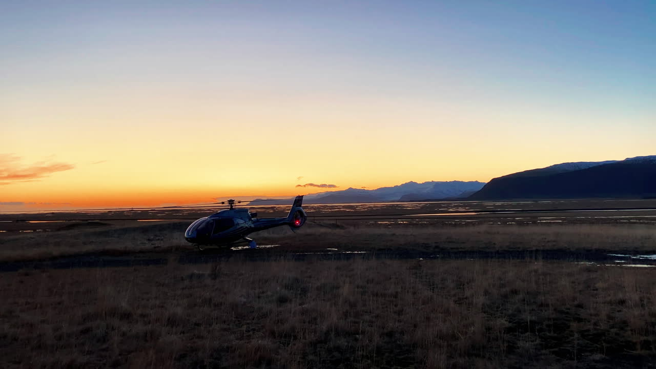 남쪽 아이슬란드의 vatnajokull 빙하 위의 헬기 모험 -wide