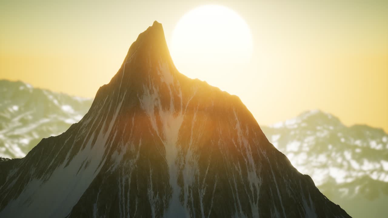 해가 지는 산의 겨울 풍경