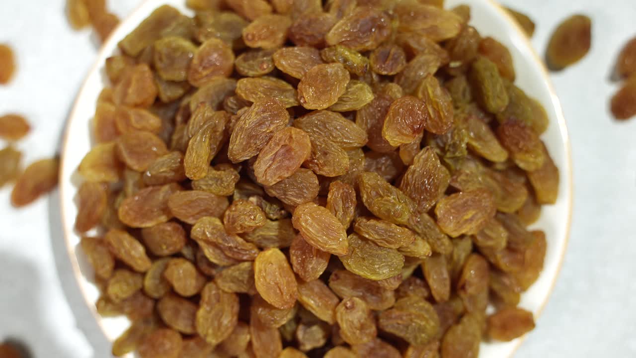 Raisin are kept on a tray