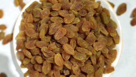 raisin are kept on a tray