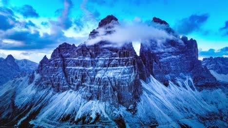 parque natural nacional de tre cime en los alpes dolomitas. la hermosa naturaleza de italia.