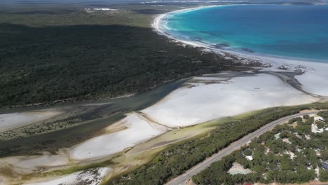 Mündung-Des-Devil-Creek-In-Der-Nähe-Des-Strandes-Von-Bremer-Bay,-Westaustralien