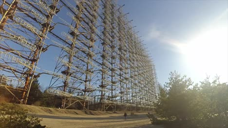 chernobyl dispara desde el suelo y desde arriba, ajenjo estrella, pueblo de kopachi y comprueba su jardín de infancia, nuevo sarcófago del reactor n.º 4, bosque rojo y señal de tráfico de pripyat, piscina, duga 3