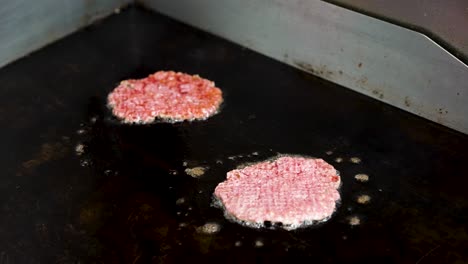 Cooking Delicious Burger Patties on a Griddle