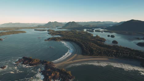 Sunrise-Drone-Footage-Over-The-Ocean-Tofino-BC,-Canada