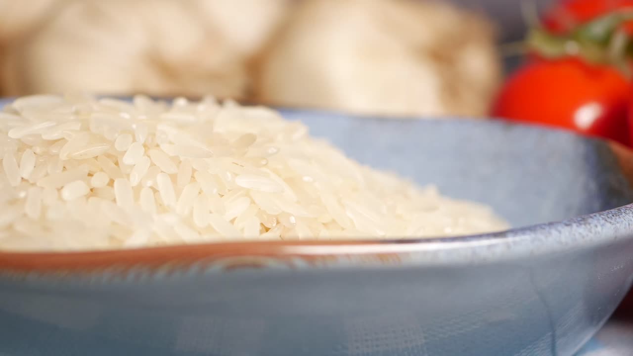 Pile of rice in a bowl