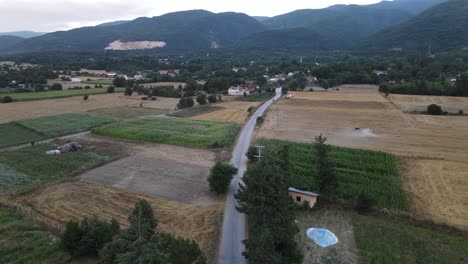 Vista-Aérea,-Aldea-Rural,-1