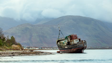 Naufragio-De-Corpach-#-1,-Lapso-De-Tiempo,-Fuerte-William,-Tierras-Altas-Escocesas,-Escocia